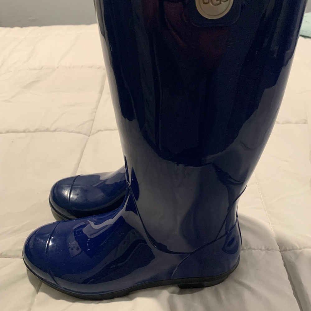 UGG Navy Glossy Boots